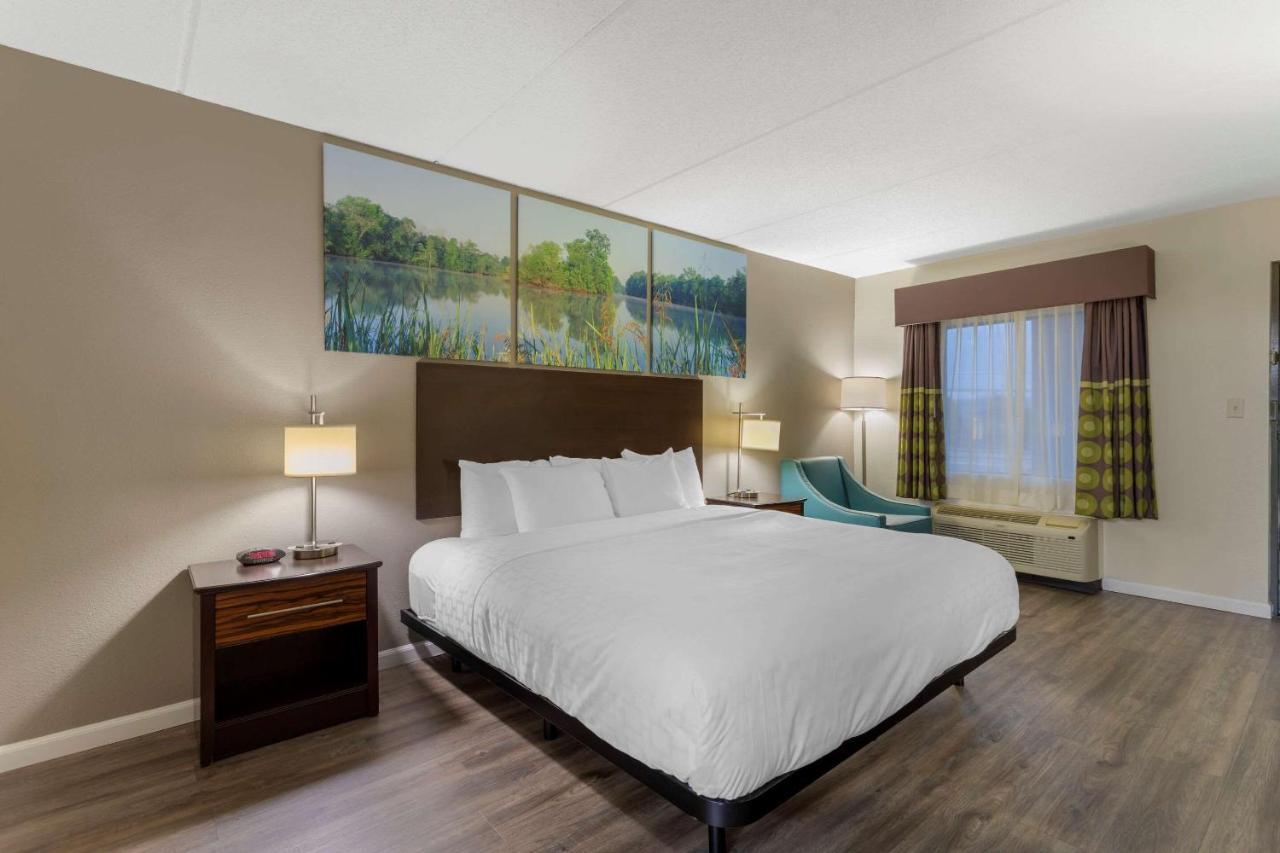 Clarion Pointe Kimball By Choice Hotels Exteriör bild
